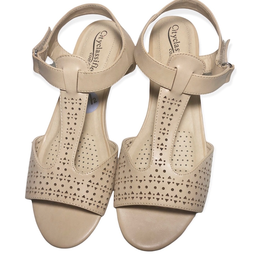 Cityclassified comfort‎ Tan Women’s Shoes Sandals Sz 8.5